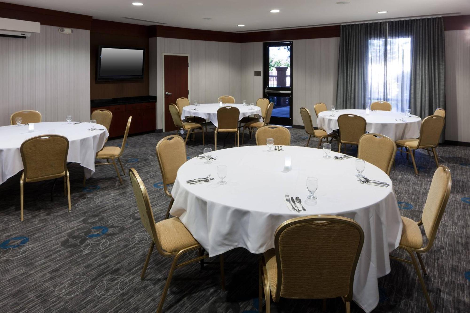 Courtyard By Marriott Santa Clarita Valencia Ξενοδοχείο Εξωτερικό φωτογραφία
