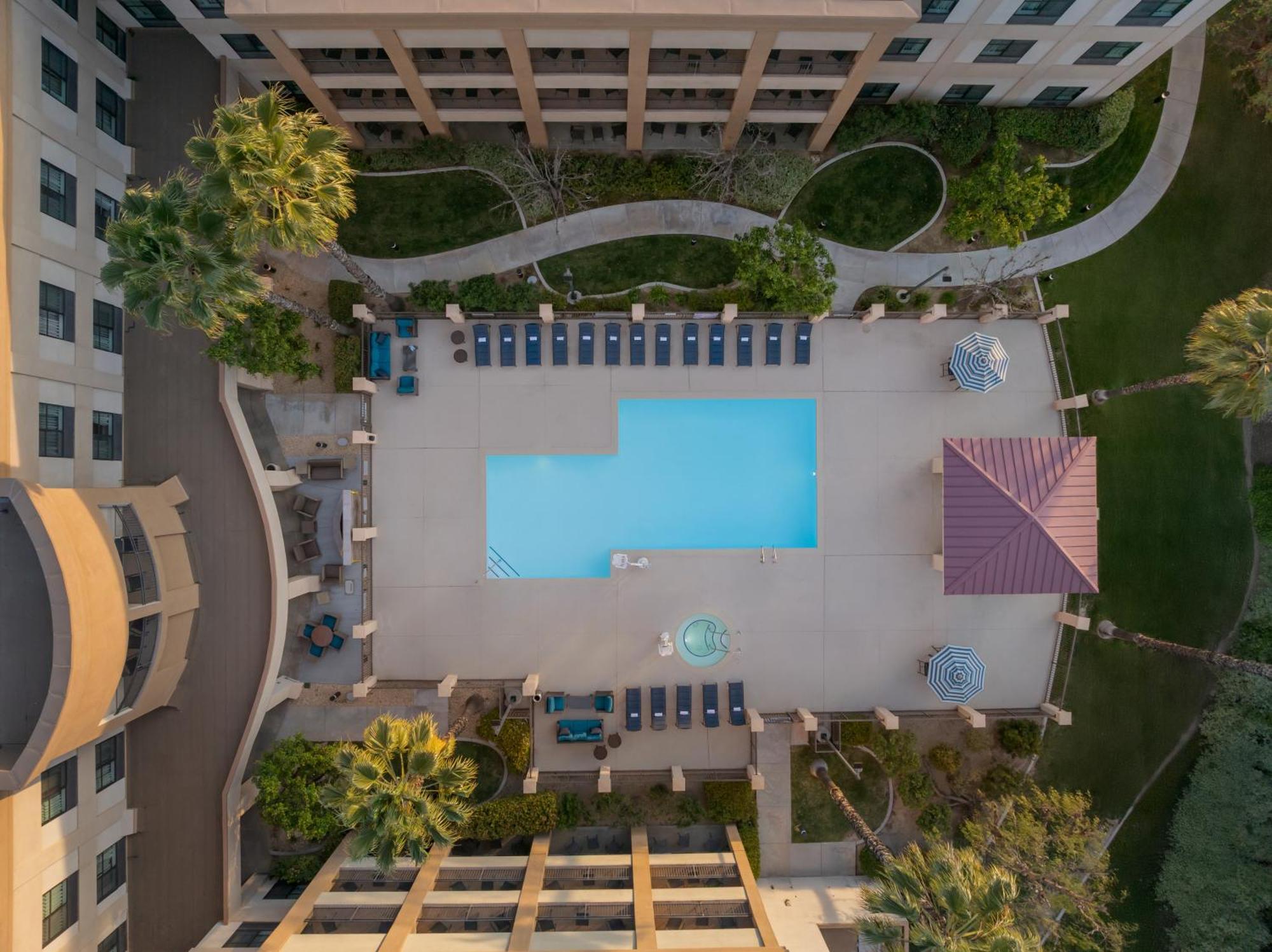 Courtyard By Marriott Santa Clarita Valencia Ξενοδοχείο Εξωτερικό φωτογραφία