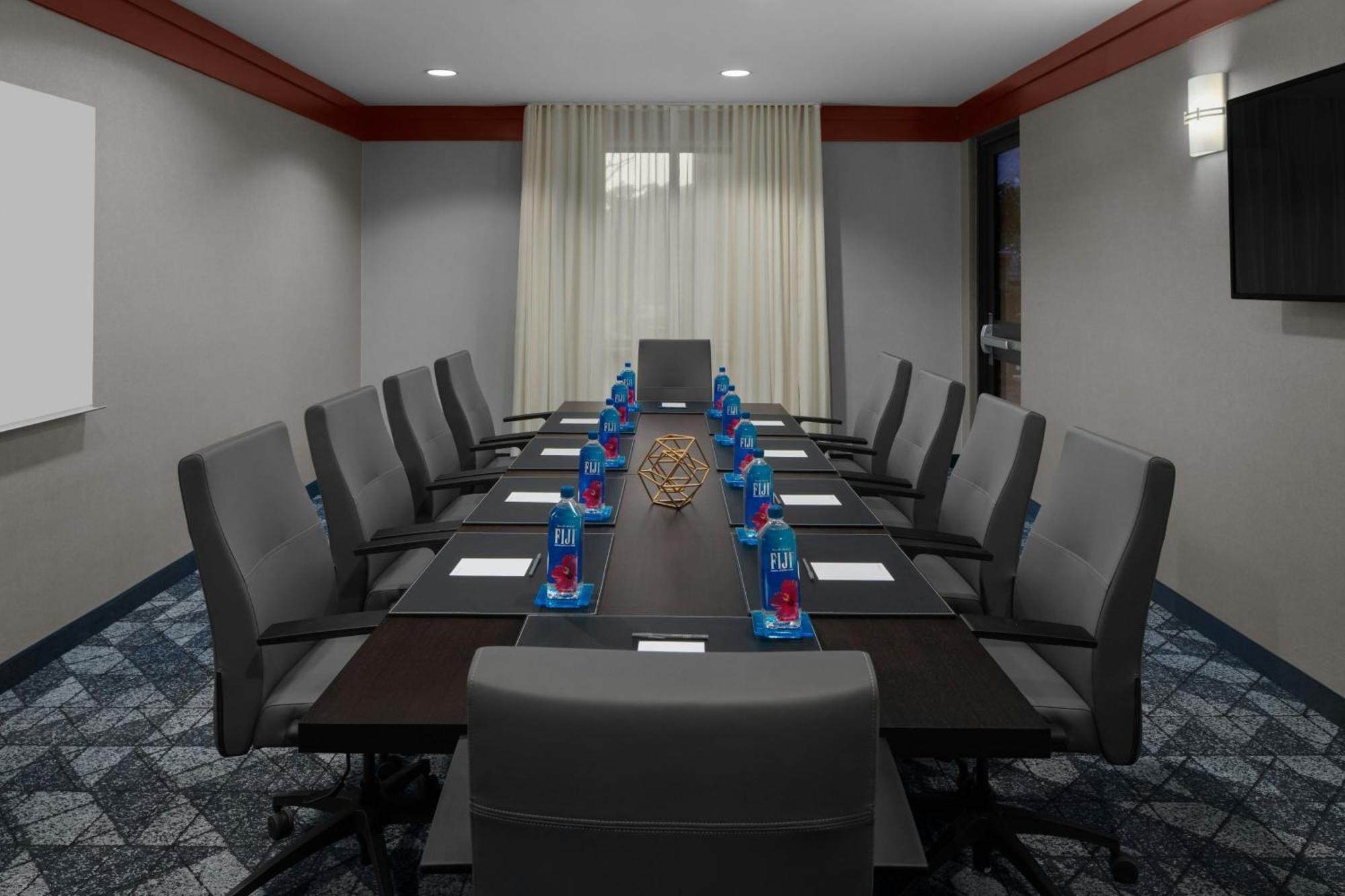 Courtyard By Marriott Santa Clarita Valencia Ξενοδοχείο Εξωτερικό φωτογραφία