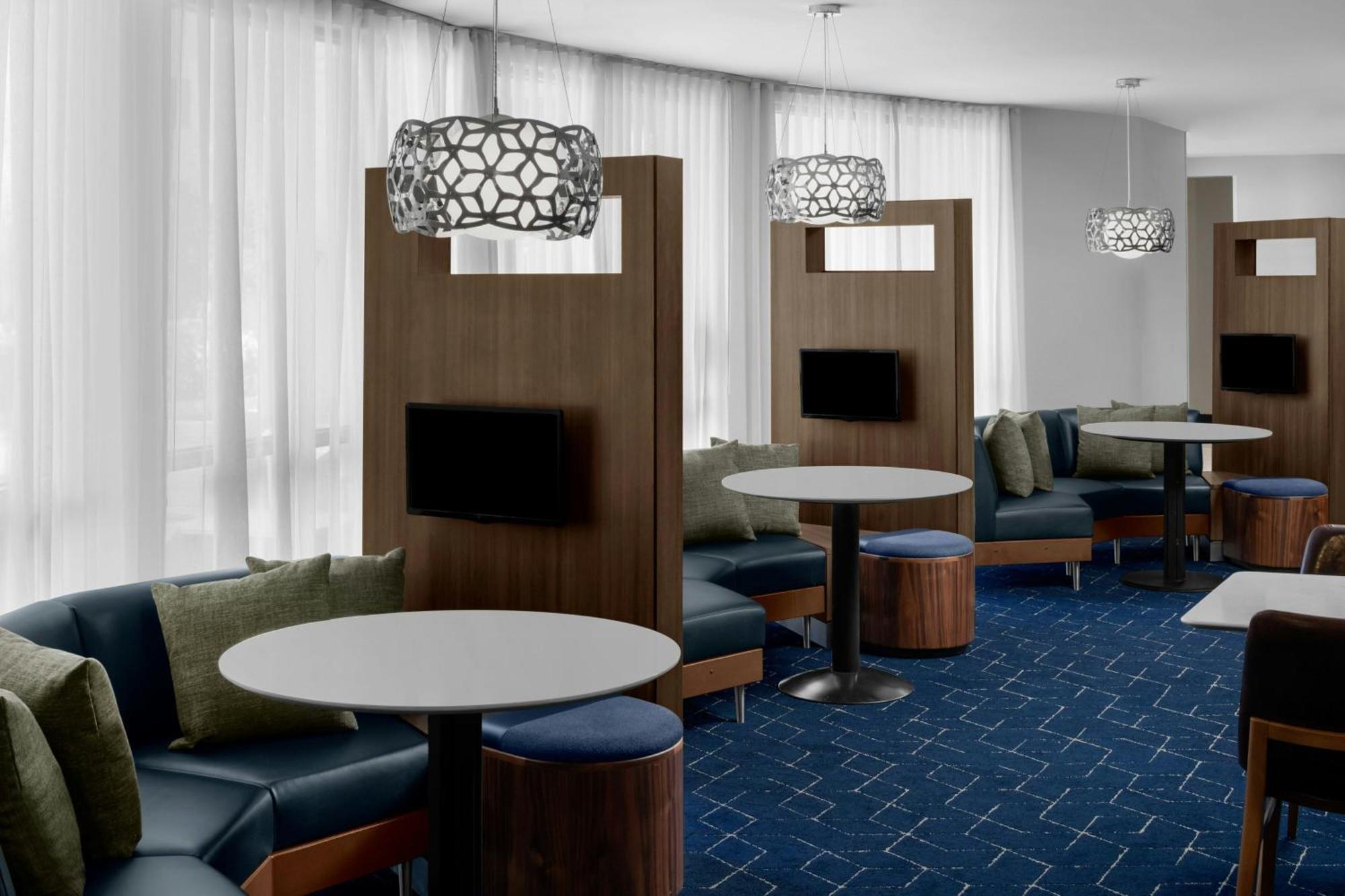 Courtyard By Marriott Santa Clarita Valencia Ξενοδοχείο Εξωτερικό φωτογραφία